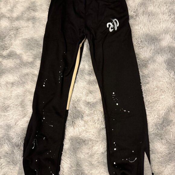 Gallery Dept Painted Flare Sweatpants Black Size Medium or Large - Picture 3 of 3